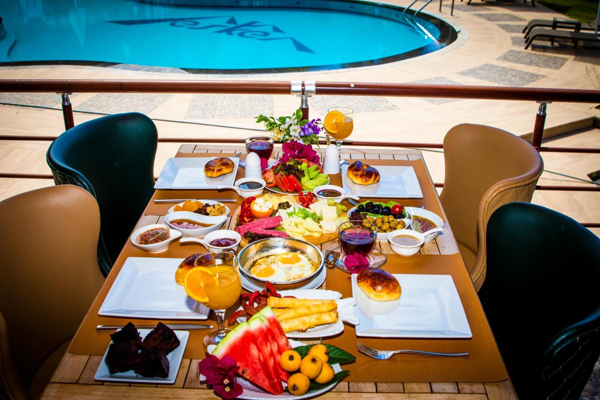 Mesken Inn Hotel Göcek Exterior foto